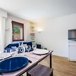 Апартаменты Benoit, 80m De La Mer, Jardinet