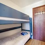 Benoit, 80m De La Mer, Jardinet Апартаменты