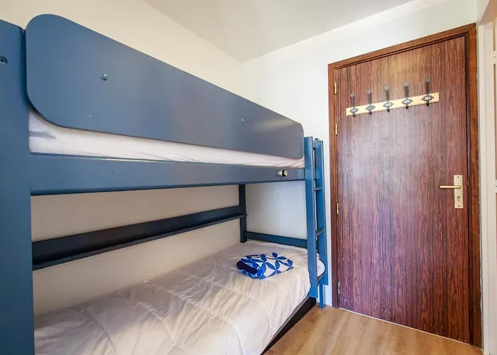 Benoit, 80m De La Mer, Jardinet Appartement